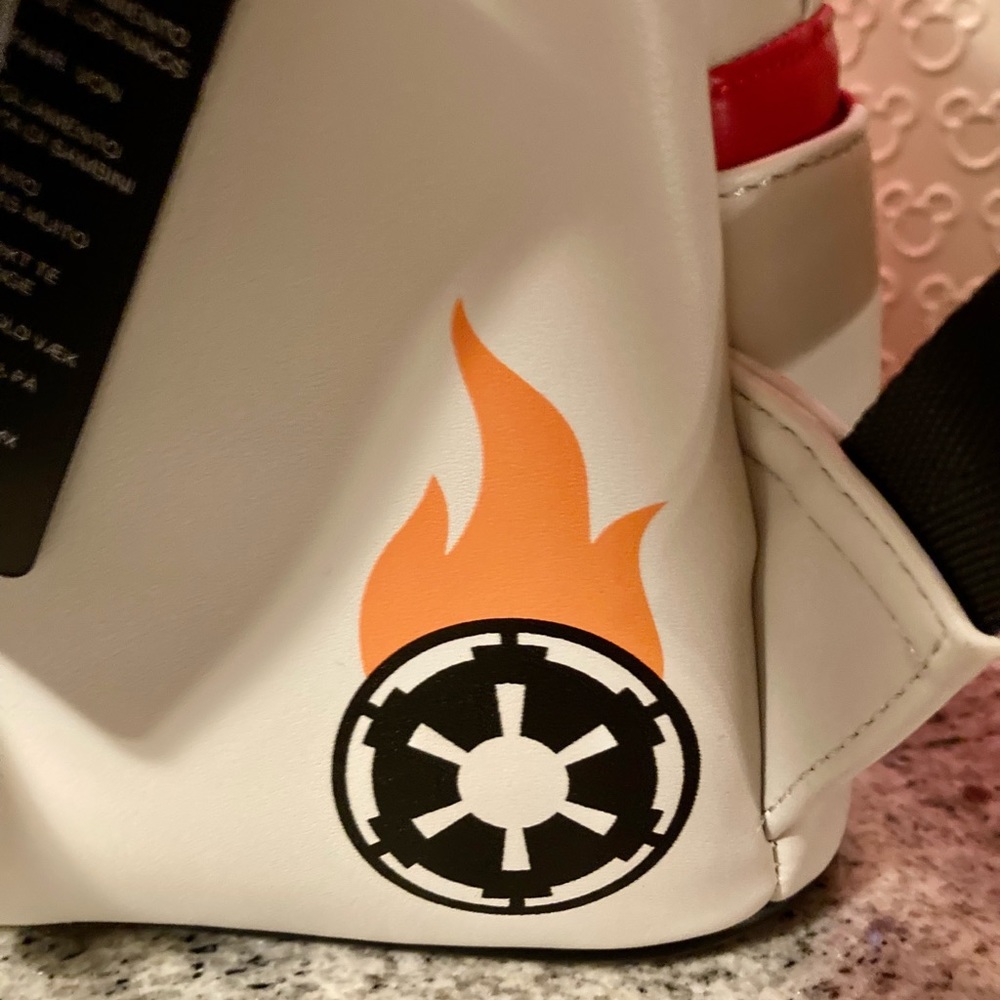Loungefly Star Wars INCINERATOR TROOPER COSPLAY Mini Backpack Bag Exclusive NEW - Picture 6 of 6